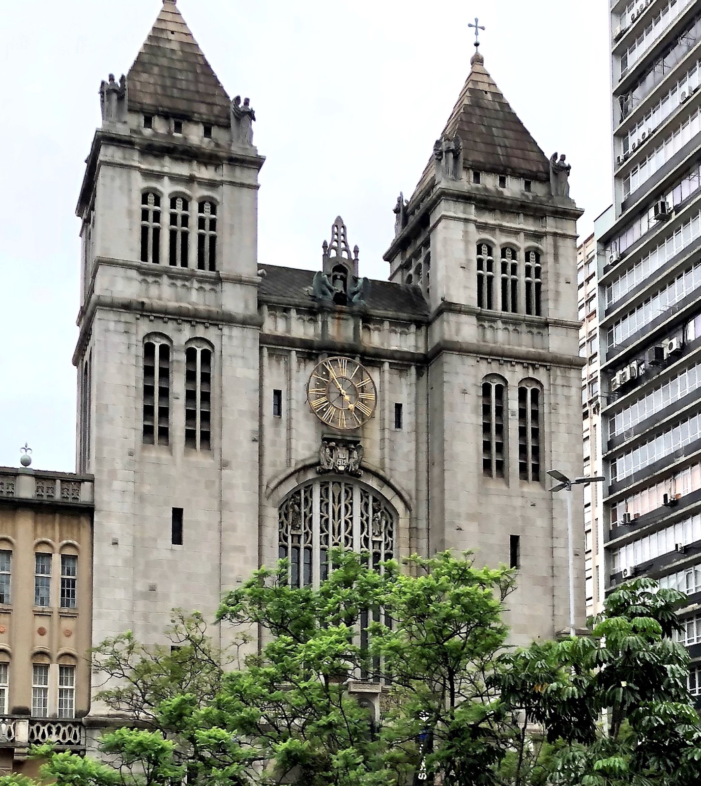 Clock in São Paulo, Brazil