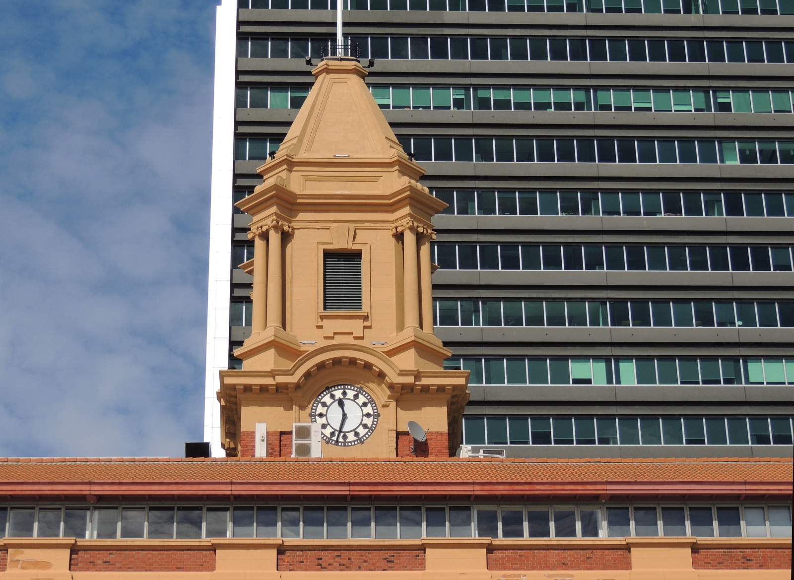 Clock in Auckland, New Zealand