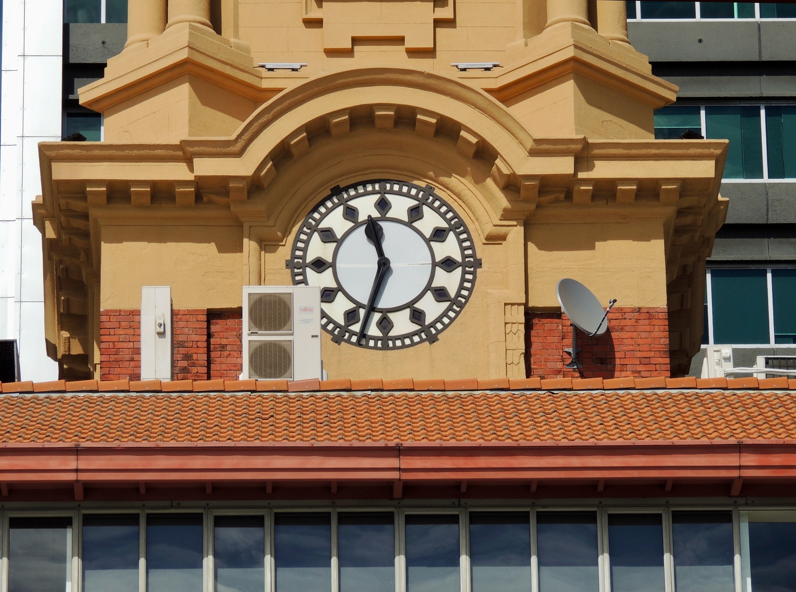 Clock in Auckland, New Zealand